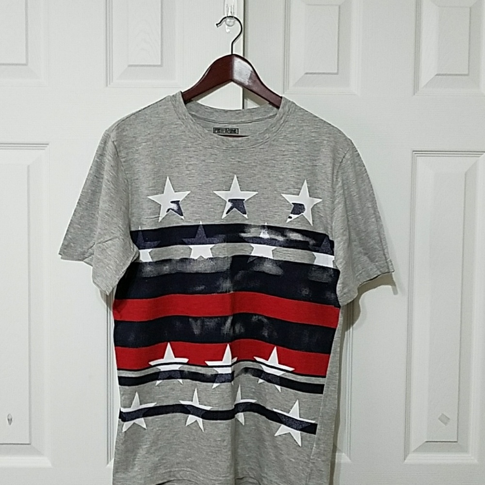 Flag tee